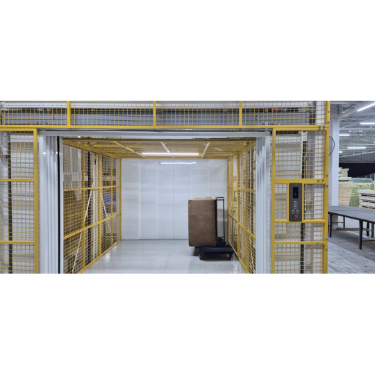 Thang máy tải hàng – Nhà máy Casarredo