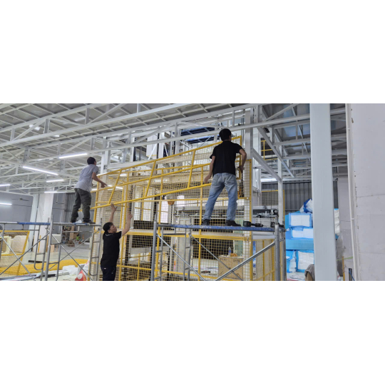 Thang máy tải hàng – Nhà máy Casarredo